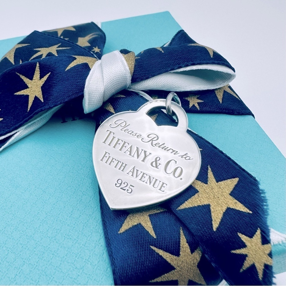 RARE & LIMITED Tiffany & Co. Fifth Avenue Heart Charm with Packaging